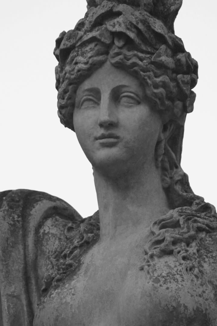 Hera, Queen of Gods by T.D. Thomas