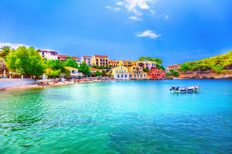 10 Amazing Greek Islands You Need to Visit